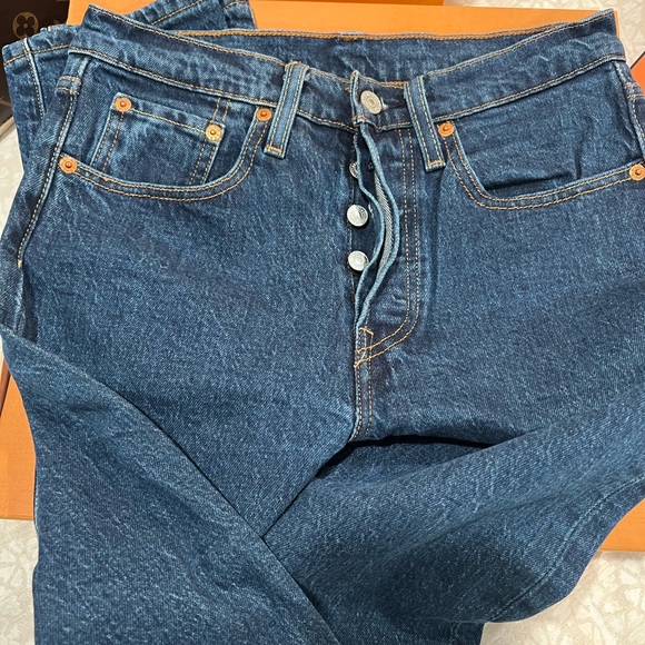 levis 501 - Picture 4 of 8